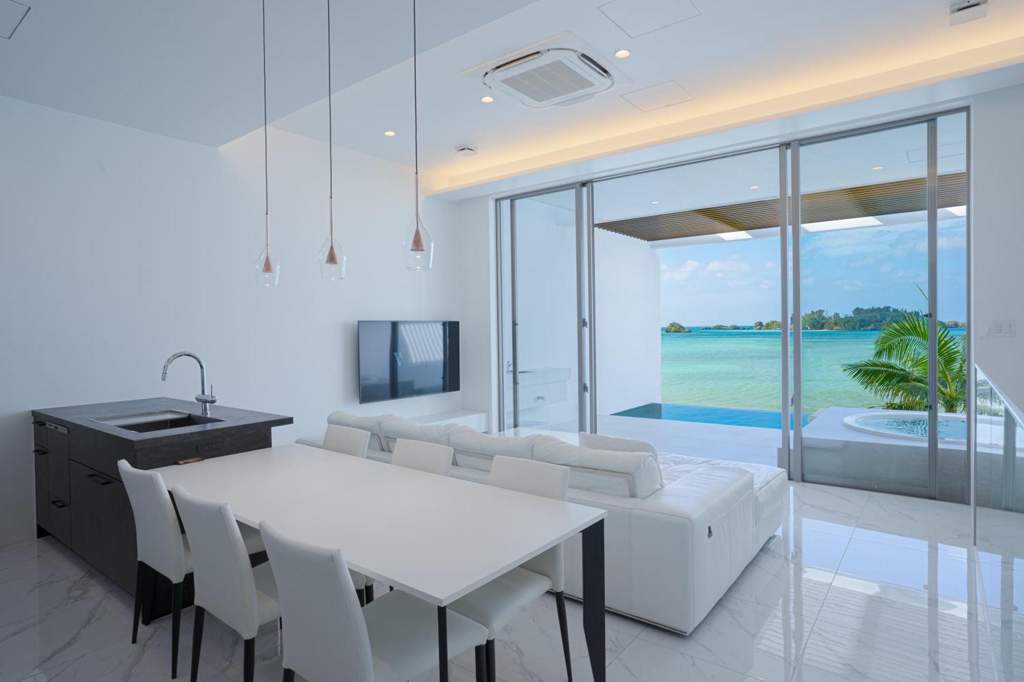 Villa Valiosa On The Beach Onna Exterior foto